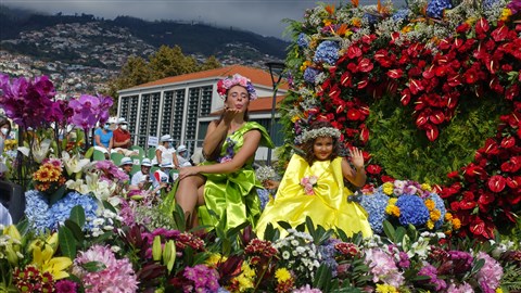 Květinový festival plný barev, hudby a kostýmů