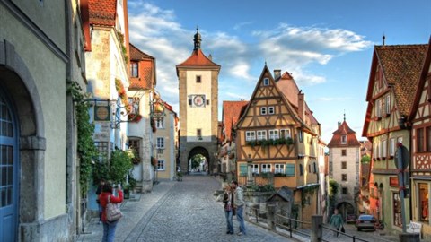 Rothenburg brána do středověku