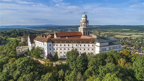 bohatá historie Pannonhalmy - UNESCO