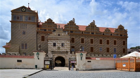 impozantní hrad a zámek Horšovský Týn