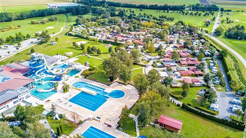 jedinečný bazénový komplex na Slovinsku