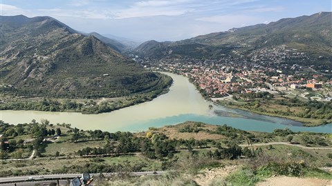 okouzlující soutok Aragvi a Mtkvari