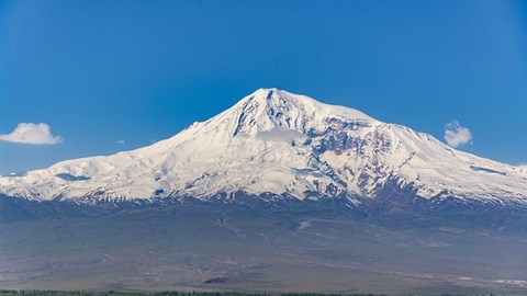 mystická a ikonická hora Ararat