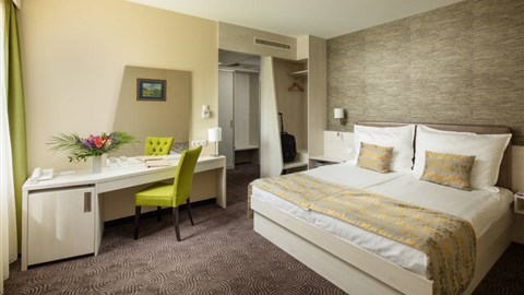 Kvalitní 4* hotel spojený přímo s lázněmi