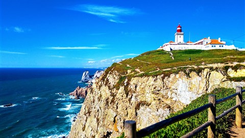 Cabo da Roca - nádherné výhledy na skály a útesy
