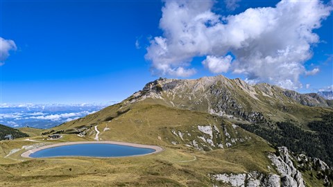 Křišťálově čistá horská jezírka