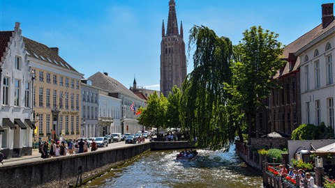 Romantická atmosféra Brugg